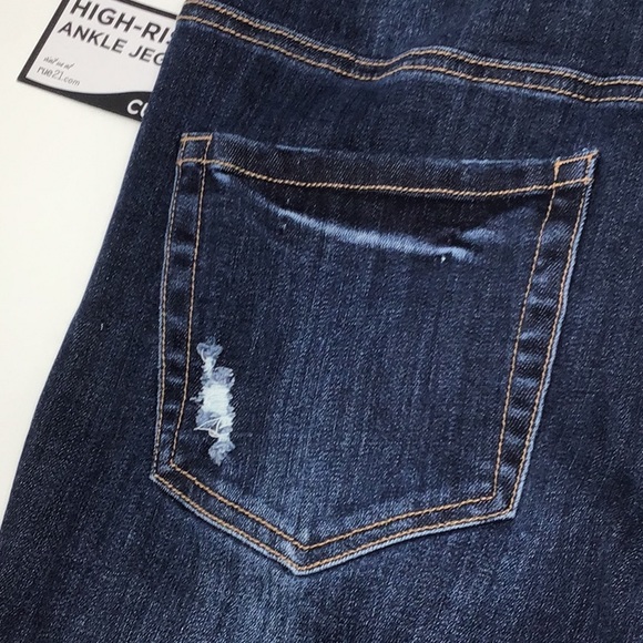 RUE 21 Curvy High Rise Jeggings - Picture 5 of 9